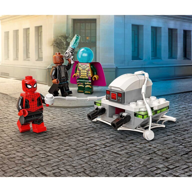 LEGO 76184 Marvel Spider-Man vs. Mysterio droneaanval - 76184 WEB SEC01