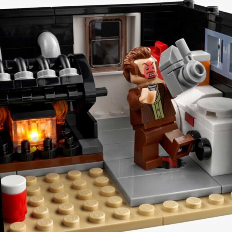 LEGO 21330 Ideas Home Alone - LEGO Ideas 21330 Home Alone 10 uai 516x516 1