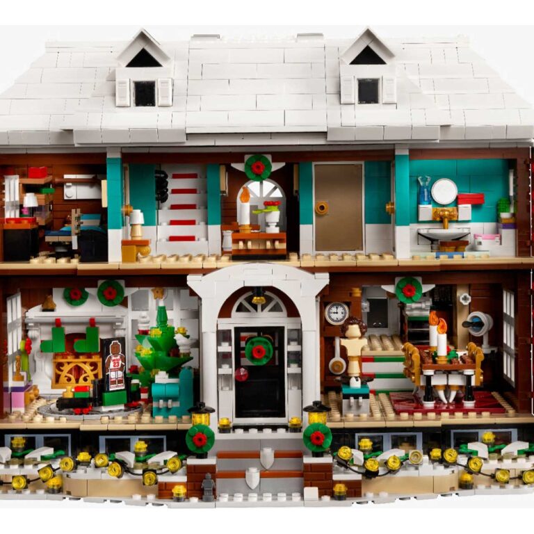 LEGO 21330 Ideas Home Alone - LEGO Ideas 21330 Home Alone 2