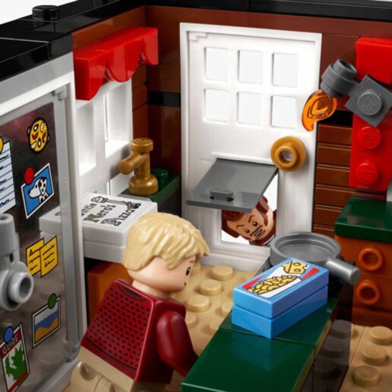 LEGO 21330 Ideas Home Alone - LEGO Ideas 21330 Home Alone 9 uai 516x516 1