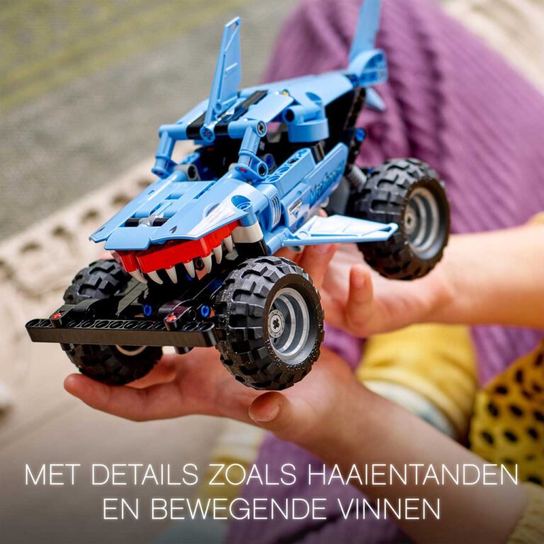 LEGO 42134 Technic Monster Jam Megalodon - LEGO 42134 L37 17