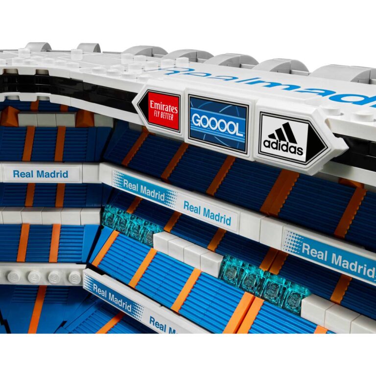 LEGO 10299 Creator Expert Santiago Bernabeu Stadium - Madrid - LEGO 10299 alt5