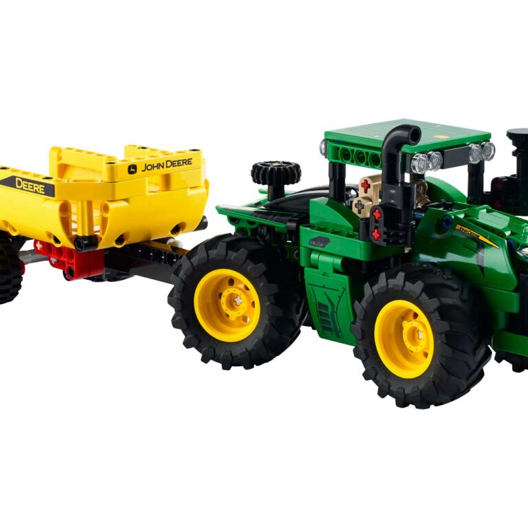 LEGO 42136 John Deere 9620R 4WD Tractor - LEGO 42136