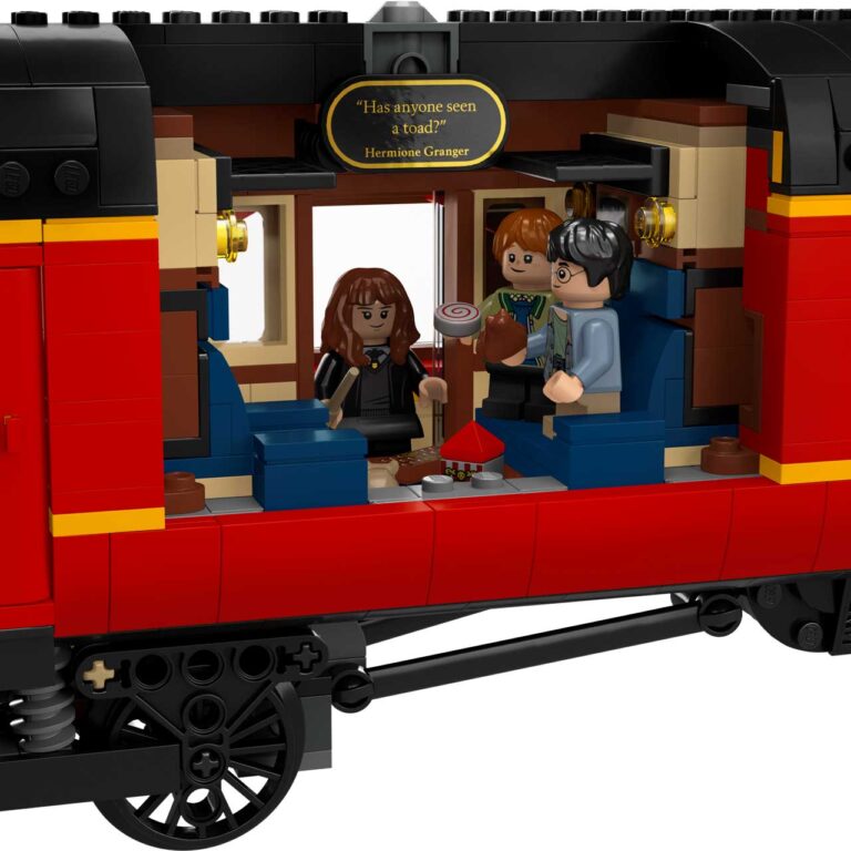 LEGO 76405 Harry Potter Zweinstein Express - LEGO 76405 alt4
