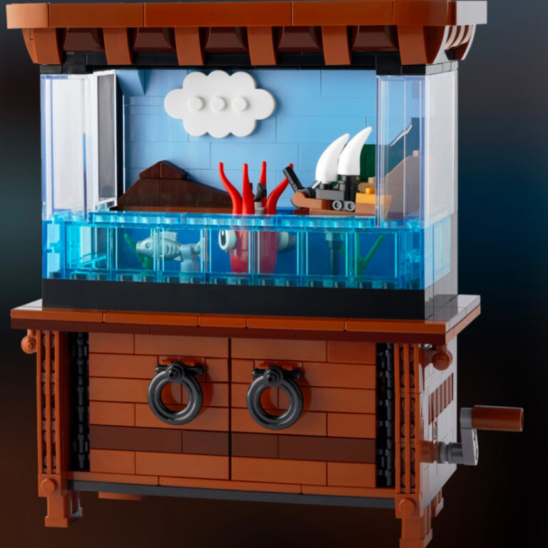 LEGO 910015 Bricklink Clockwork Aquarium - LEGO 910015 build front2