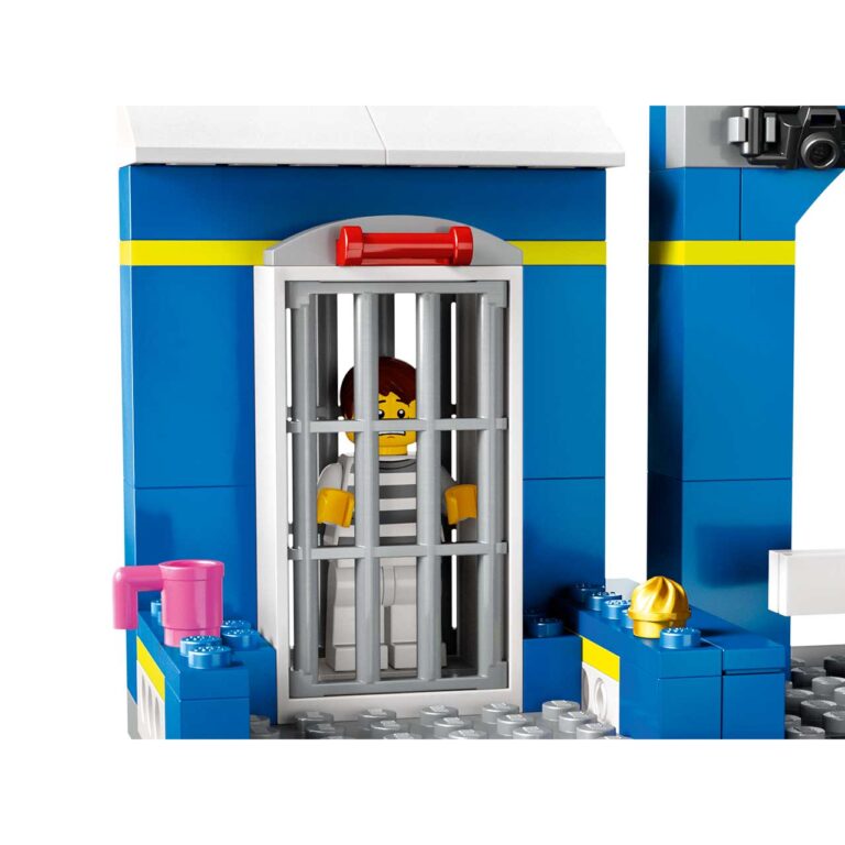 LEGO 60370 City Achtervolging politiebureau - LEGO 60370 alt4