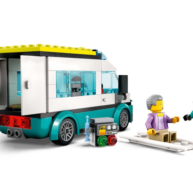 LEGO 60371 City Hoofdkwartier van hulpdienstvoertuigen - LEGO 60371 alt5