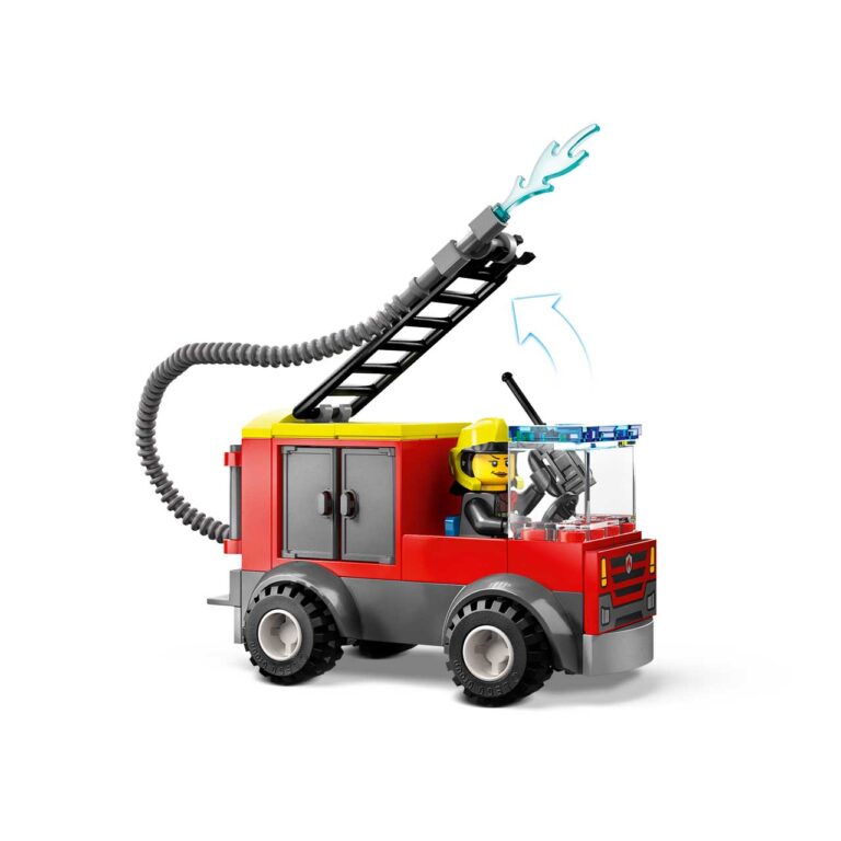 LEGO 60375 City De Brandweerkazerne en de Brandweerwagen - LEGO 60375 alt4