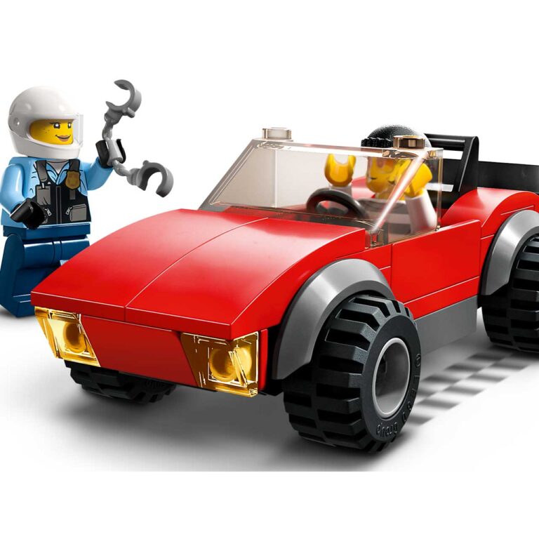 LEGO 60392 City Achtervolging auto op politiemotor - LEGO 60392 alt2