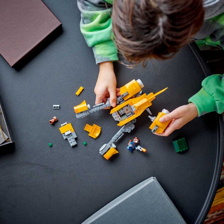 LEGO 76254 Marvel Het schip van Baby Rocket - LEGO 76254 Lifestyle build