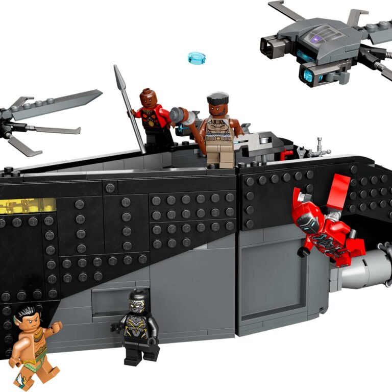 LEGO 76214 Marvel Black Panther: Oorlog op het water - LEGO 76214