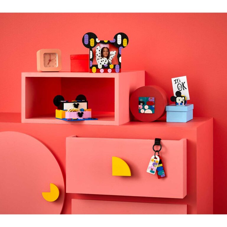 LEGO 41964 Dots Mickey Mouse & Minnie Mouse: Terug naar school - LEGO 41964 alt11