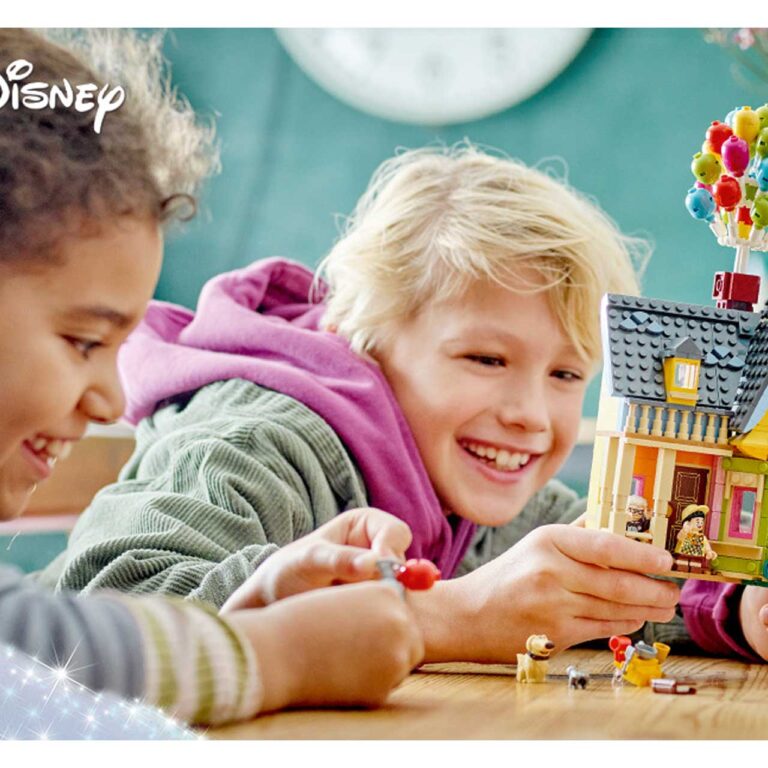 LEGO 43217 Disney en Pixar 'Up' House - 43217 Lifestyle 970x600
