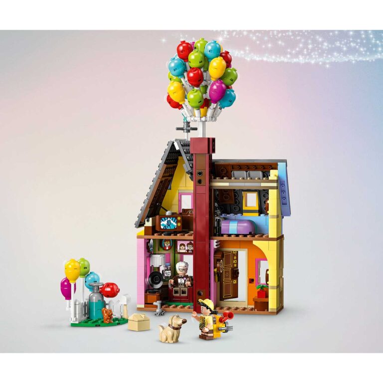 LEGO 43217 Disney en Pixar 'Up' House - 43217 WEB SEC01