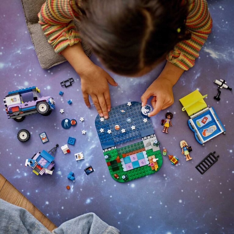 LEGO 42603 Friends Astronomisch kampeervoertuig - LEGO 42603 Lifestyle Build crop