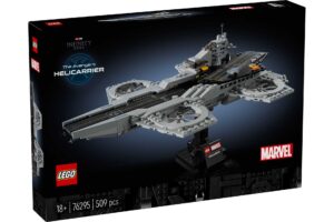 LEGO 76295 Helicarrier