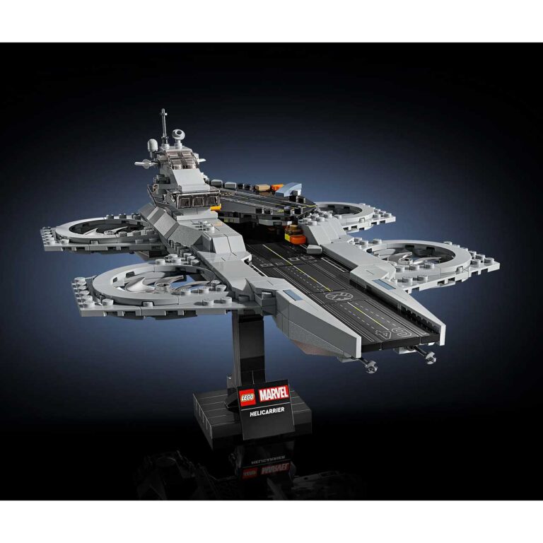 LEGO 76295 Marvel De Avengers Helicarrier - LEGO 76295 WEB SEC03