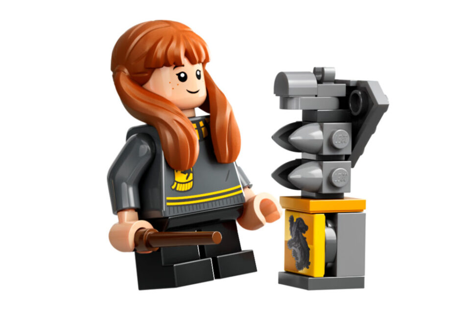 LEGO Susan Bones minifiguur met Hufflepuff waterspuwer