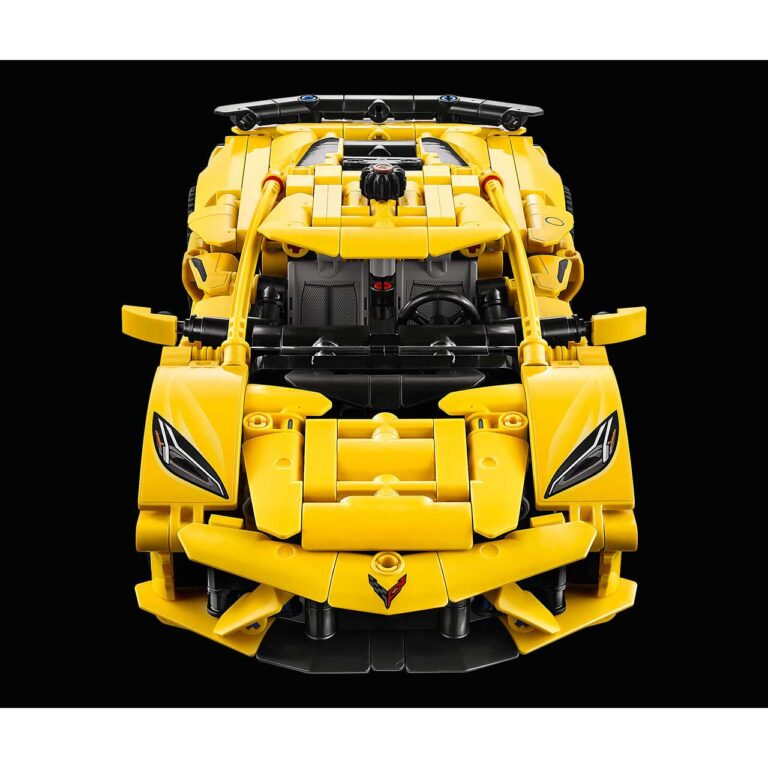 LEGO 42205 Technic Chevrolet Corvette Stingray - 42205 WEB SEC02