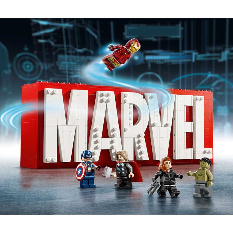 LEGO 76313 Marvel MARVEL logo en minifiguren - 76313 WEB SEC01