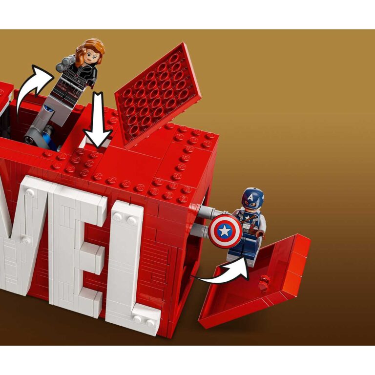 LEGO 76313 Marvel MARVEL logo en minifiguren - 76313 WEB SEC03