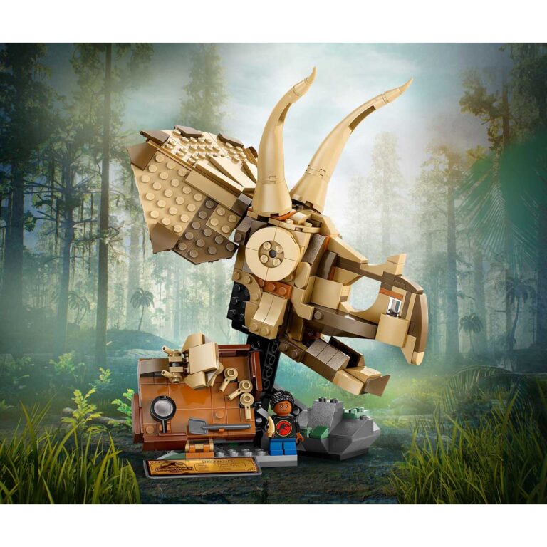 LEGO 76969 Jurassic World Dinosaurusfossielen: Triceratops schedel - 76969 WEB PRI