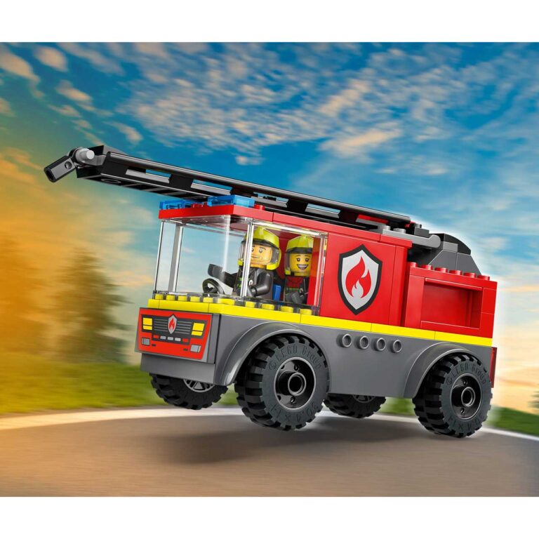 LEGO 60463 City Brandweerauto - LEGO 60463 WEB SEC02