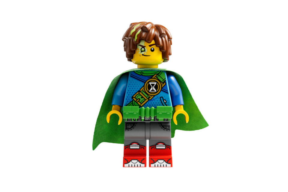 LEGO Mateo met cape