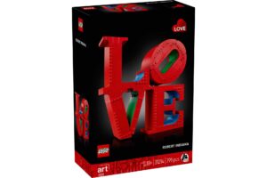 LEGO 31214 LOVE